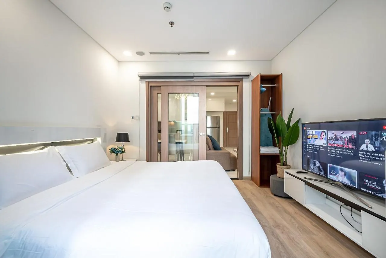 Celavie Serviced Apartment - The Landmark 81 Ho Chi Minh City 0*,